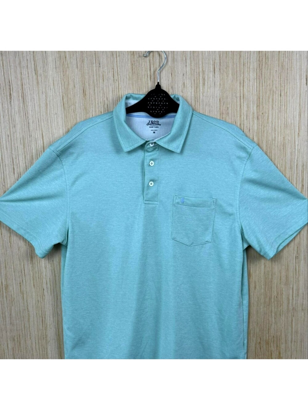 IZOD Saltwater Polo Shirt Mens M Green Pocket Relaxed Classics Casual Summer